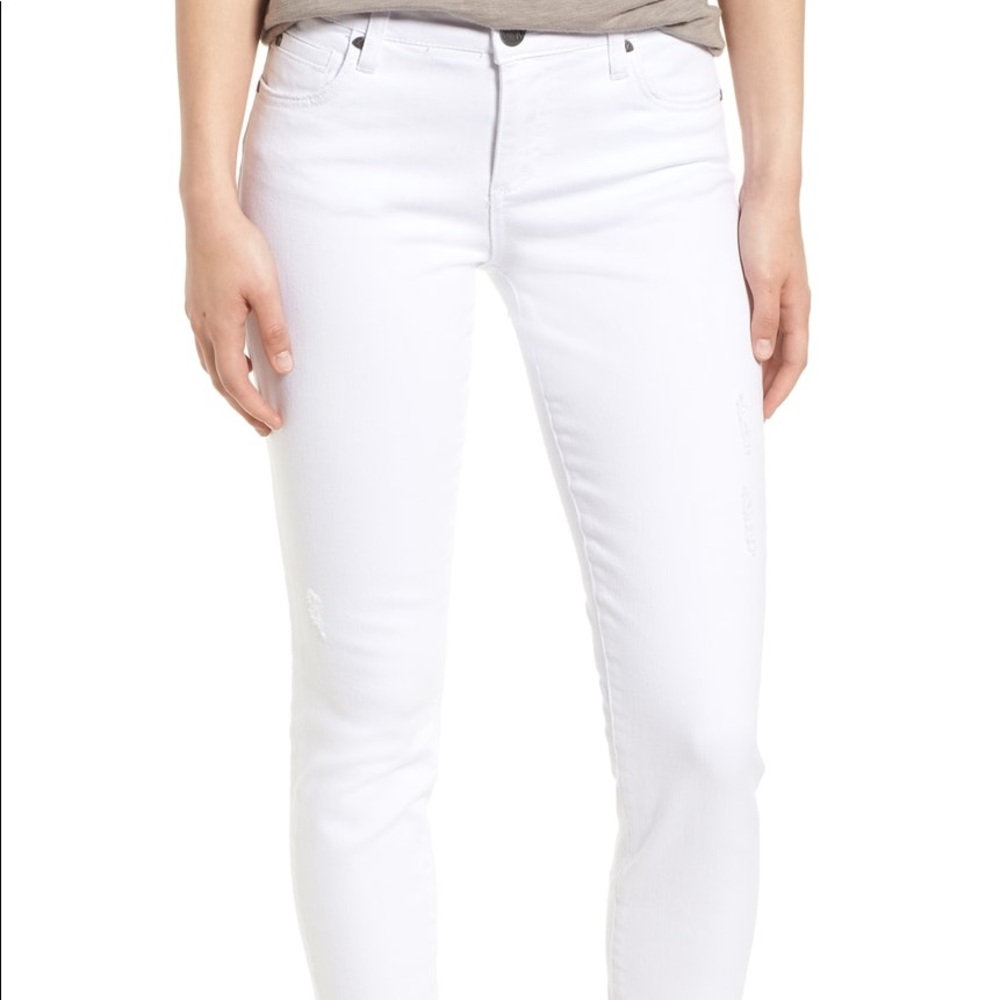 CATHERINE STRAIGHT LEG ANKLE JEANS